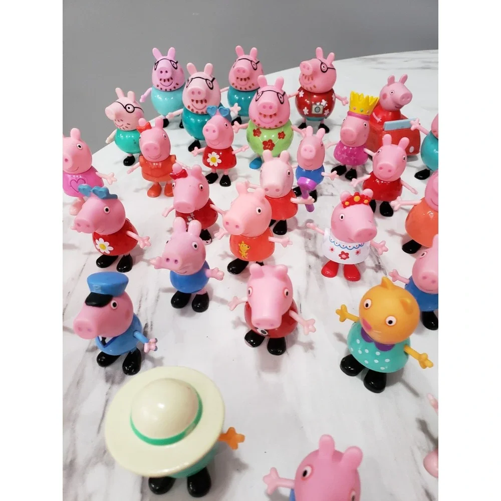 Lot 40+ Peppa Pig Family Friends Figures Bundle Mummy Daddy Grandma George #4